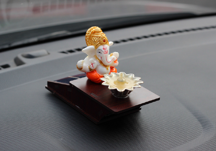 Solar Ganpati Car Diya